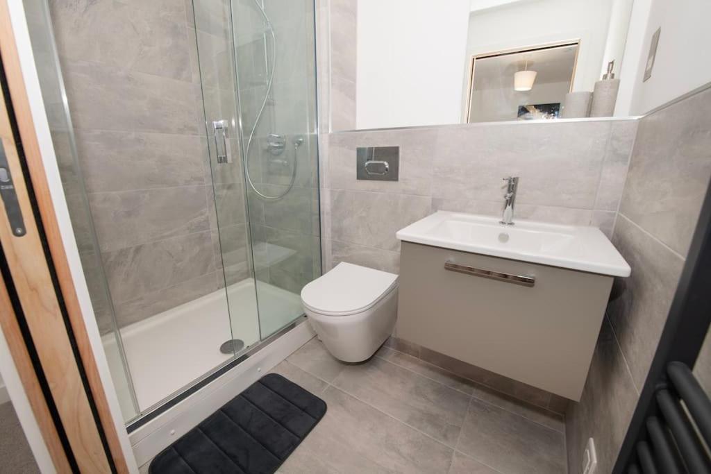 Deluxe 2 Bed York Flat With Gym Sleeps 6 Διαμέρισμα Εξωτερικό φωτογραφία