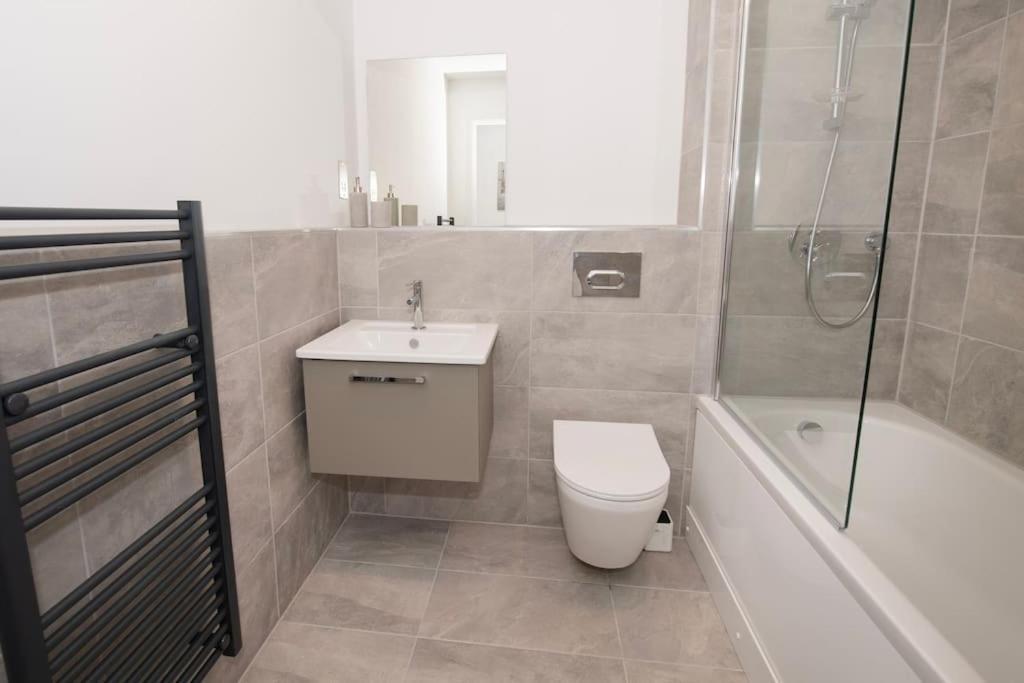 Deluxe 2 Bed York Flat With Gym Sleeps 6 Διαμέρισμα Εξωτερικό φωτογραφία